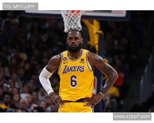 湖人热火激战正酣NBA赛场精彩瞬间回顾与分析